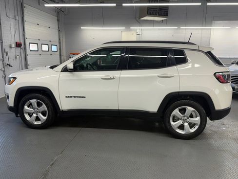 Used 2021 Jeep Compass Latitude w/ Convenience Group FWD image 12