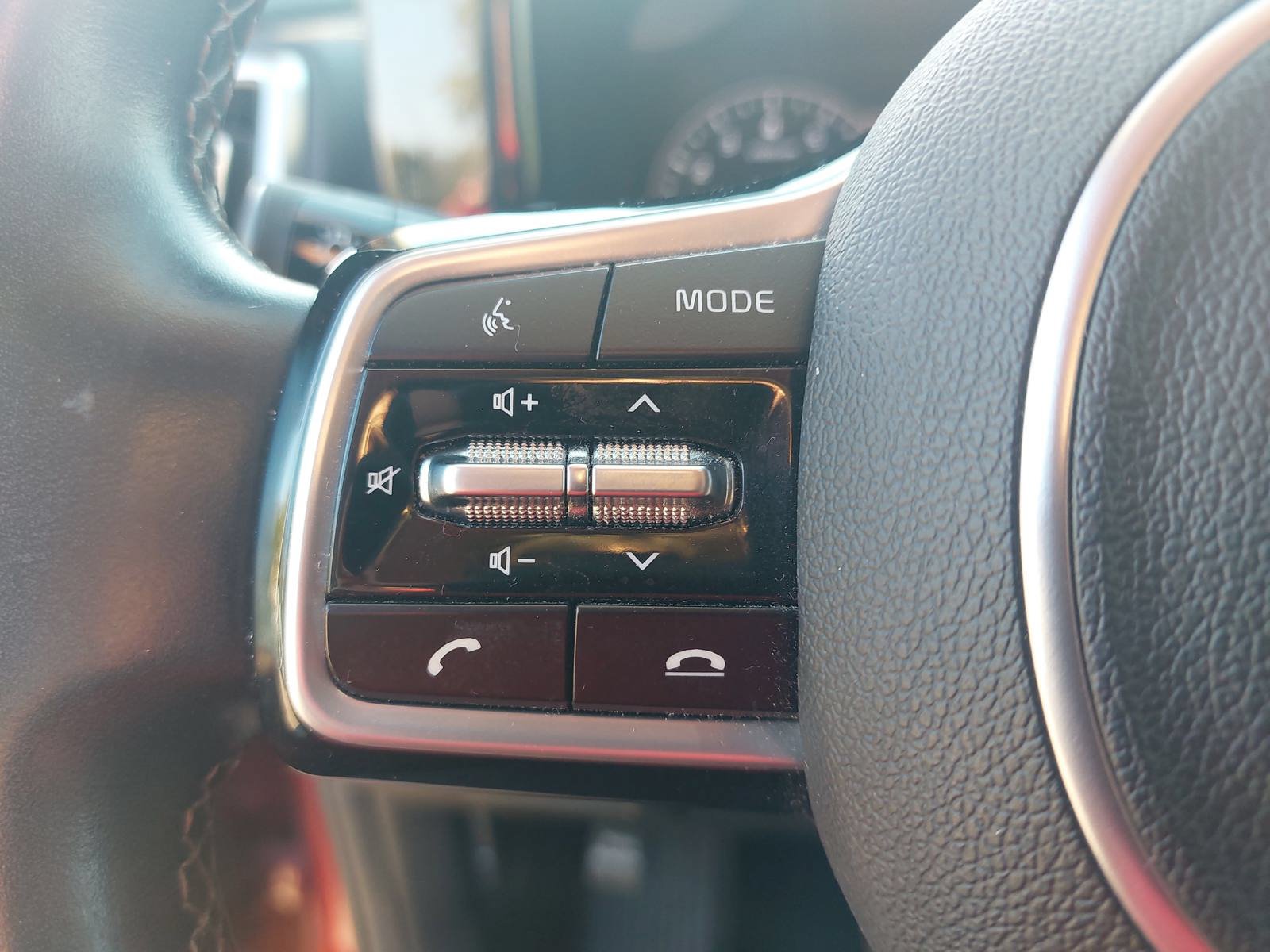 Used 2021 Kia Sorento S w/ Panoramic Sunroof Package FWD image 16