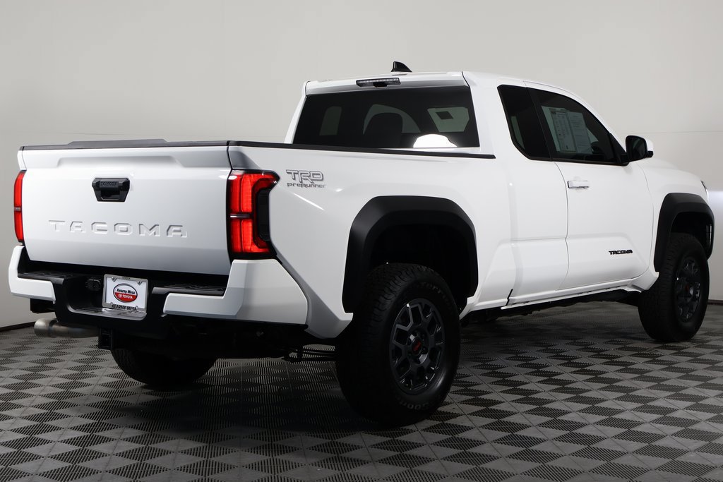 Used 2026 Toyota Tacoma SR5 RWD image 4