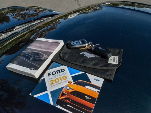 Used 2019 Ford Mustang Bullitt image 36