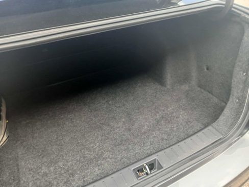 Used 2025 Nissan Versa S w/ Trunk Package image 16