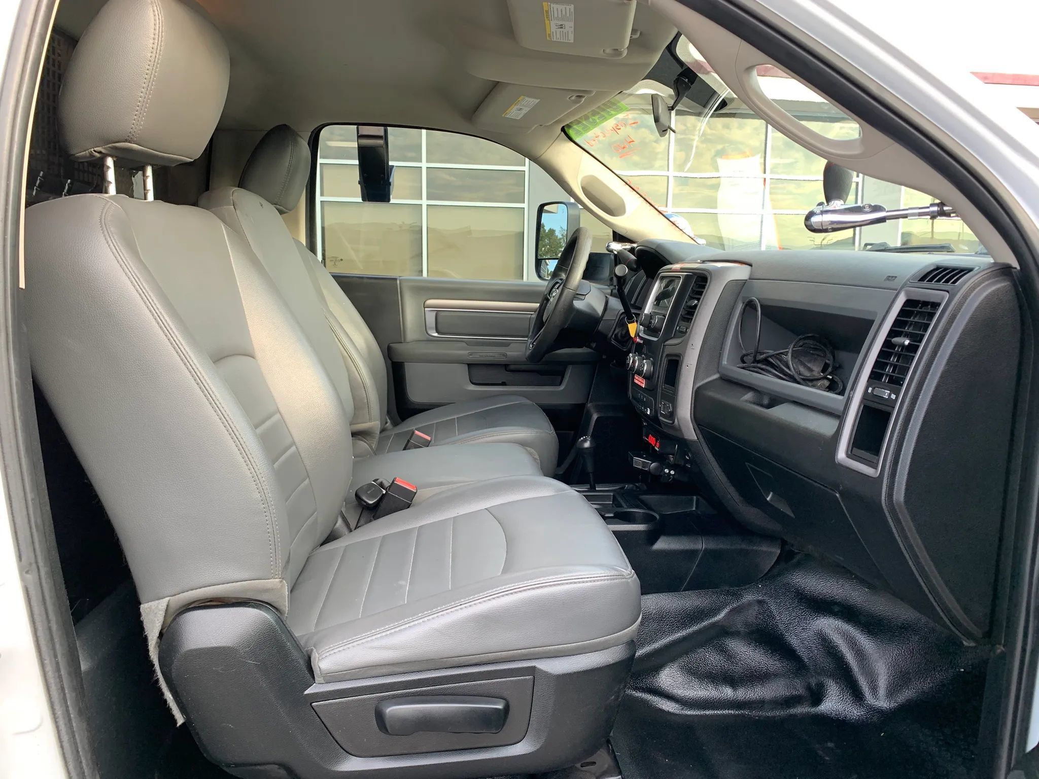 Used 2018 RAM 5500 Tradesman w/ Power & Remote Entry Group AWD/4WD image 24