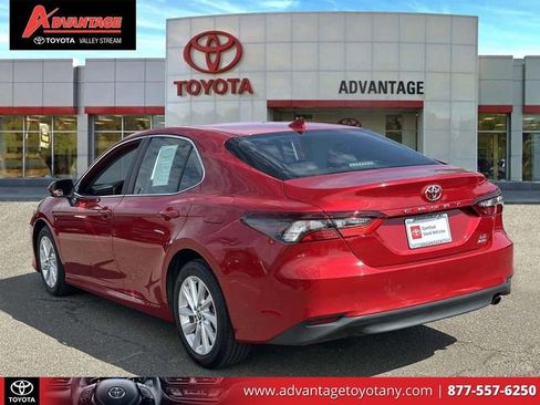 Used 2024 Toyota Camry LE image 10