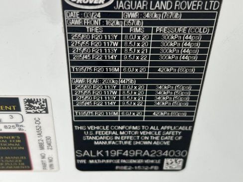 Used 2024 Land Rover Range Rover Autobiography image 21