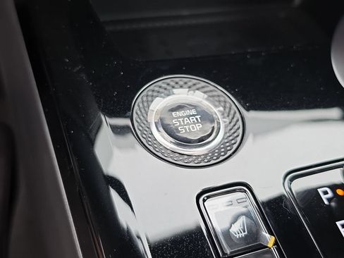 New 2026 Kia Niro FWD image 28