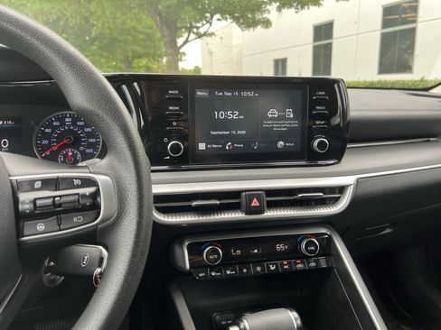 Used 2021 Kia K5 LX FWD image 31