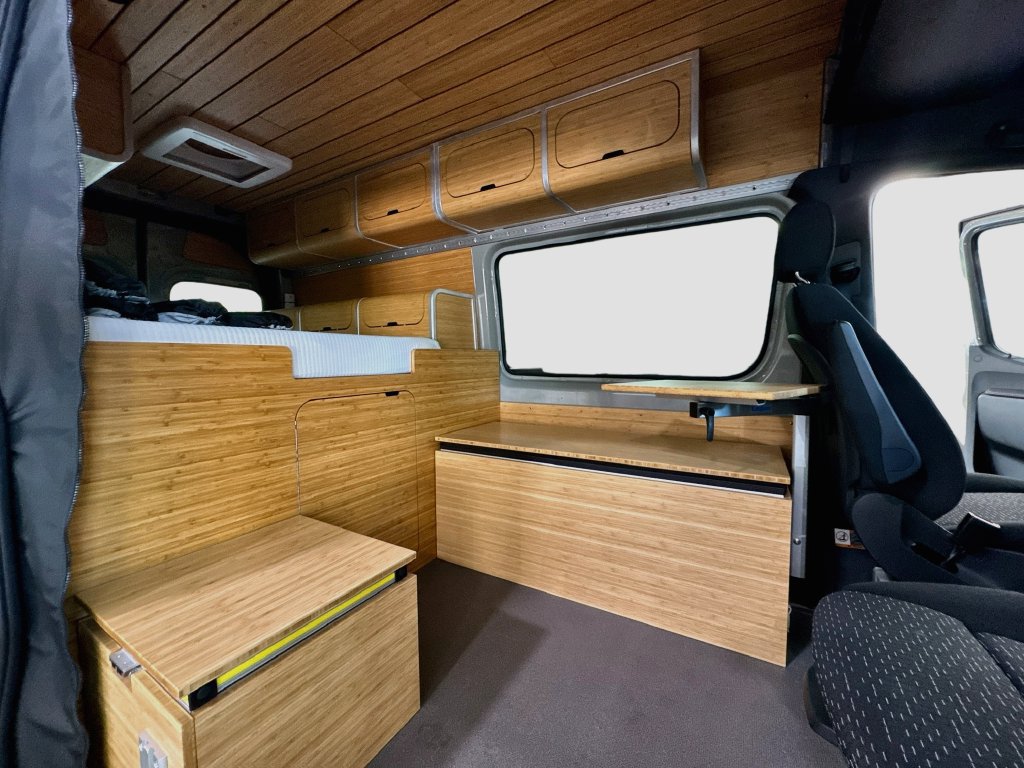 Used 2021 Mercedes-Benz Sprinter 2500 image 33