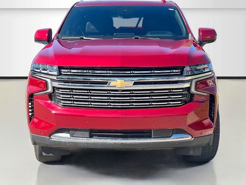 Used 2024 Chevrolet Suburban High Country w/ Max Trailering Package image 2