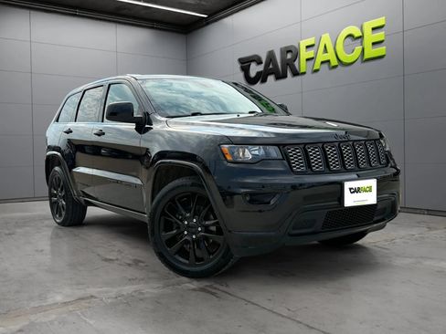 Used 2019 Jeep Grand Cherokee Altitude AWD/4WD image 1