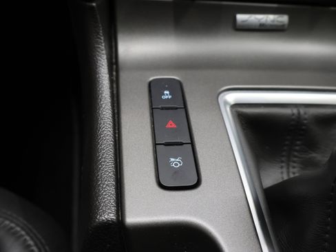 Used 2013 Ford Mustang Shelby GT500 RWD image 38