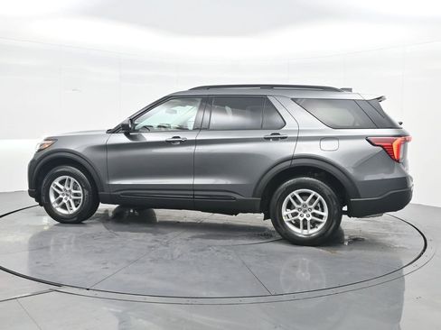 New 2026 Ford Explorer Active AWD/4WD image 10