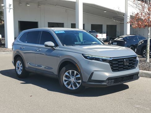 Used 2024 Honda CR-V LX image 1