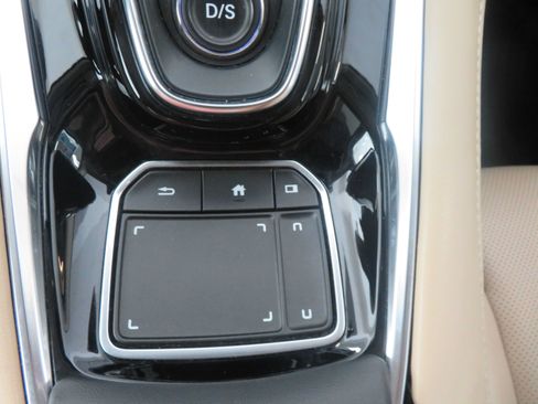 Used 2020 Acura RDX w/ Advance Package FWD image 43