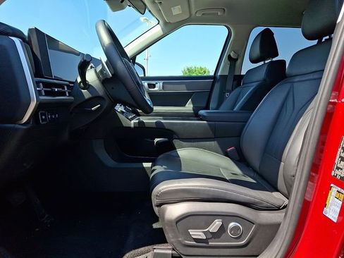 Used 2026 Hyundai Santa Fe SEL AWD/4WD image 14