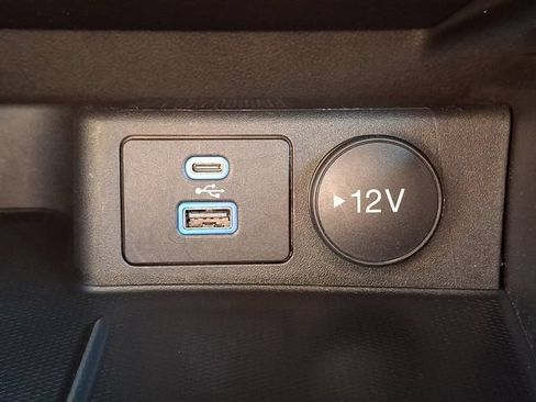 Certified 2023 Ford Escape ST-Line w/ Tech Pack #1 AWD/4WD image 23