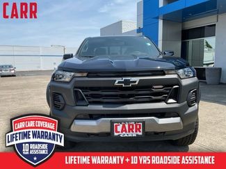 New 2025 Chevrolet Colorado Trail Boss w/ Midnight Edition video 2