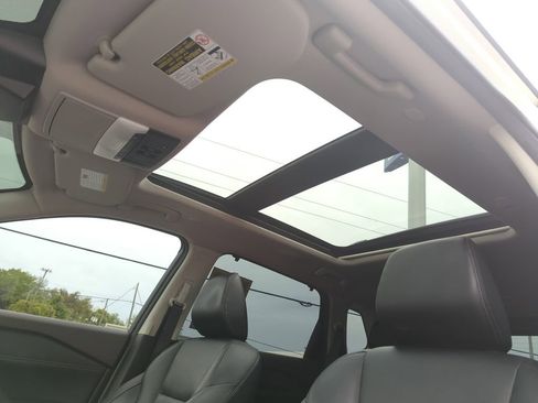 Used 2022 Nissan Rogue Platinum w/ Head-Up Display Package image 27