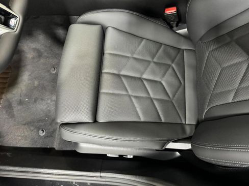 New 2026 BMW 530i xDrive w/ M Sport Package image 21