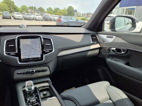 Used 2024 Volvo XC90 T8 Ultimate image 14
