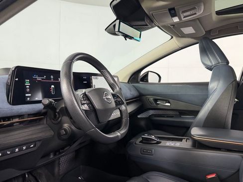 Used 2023 Nissan Ariya image 23