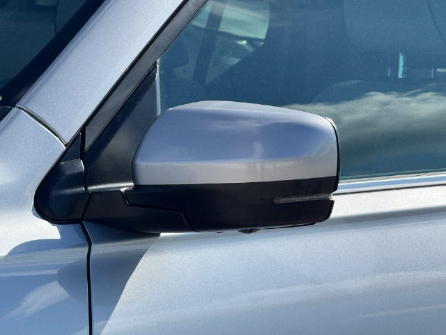 Used 2023 Honda Pilot Elite image 4