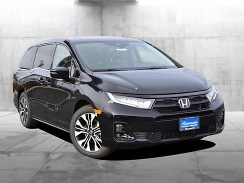 New 2026 Honda Odyssey Elite image 2