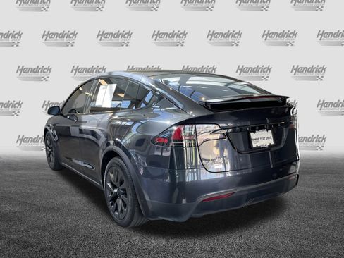 Used 2024 Tesla Model X image 8