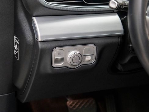 Used 2025 Mercedes-Benz GLE 350 4MATIC image 24