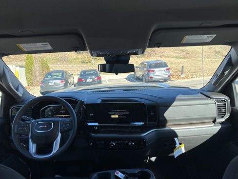 New 2026 GMC Sierra 1500 Elevation image 26