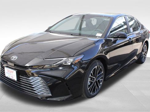 New 2026 Toyota Camry XLE FWD image 9