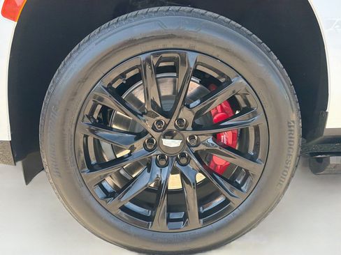 Certified 2023 Cadillac Escalade Sport Platinum w/ LPO, ONYX Package AWD/4WD image 35