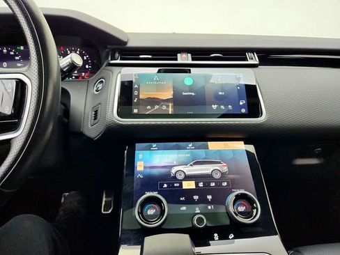 Used 2021 Land Rover Range Rover Velar R-Dynamic S image 23