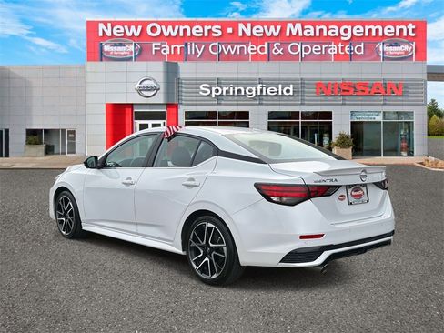 Certified 2024 Nissan Sentra SR w/ SR Premium Package image 6