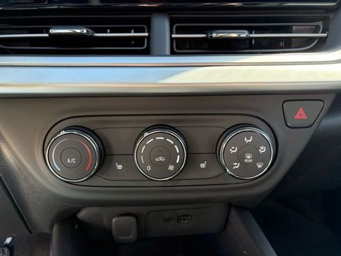 New 2026 Chevrolet Trax LS image 18