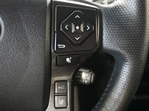 Used 2023 Toyota 4Runner TRD Off-Road Premium w/ Moonroof Package AWD/4WD image 15