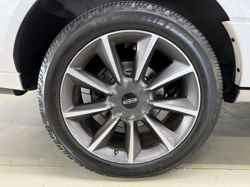 Used 2017 Lincoln Navigator L Reserve image 35