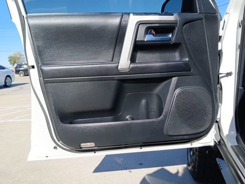 Used 2022 Toyota 4Runner SR5 image 19