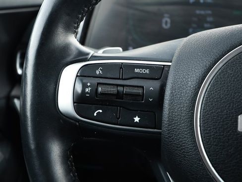 Used 2023 Kia Sportage EX AWD/4WD image 12