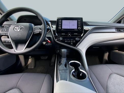 Used 2024 Toyota Camry LE FWD image 15