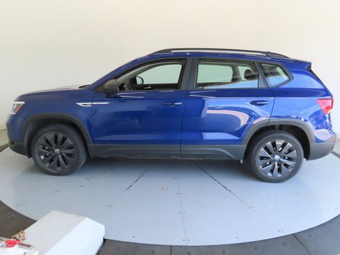 Used 2023 Volkswagen Taos S FWD image 6