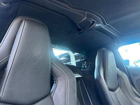 Used 2023 Chevrolet Corvette Stingray Coupe RWD image 18