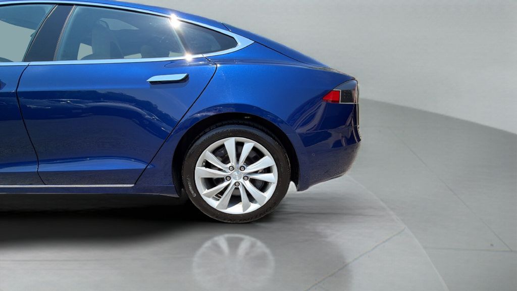 Used 2016 Tesla Model S 90D AWD/4WD image 32