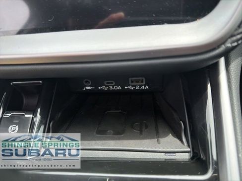 Certified 2023 Subaru Outback Limited image 40
