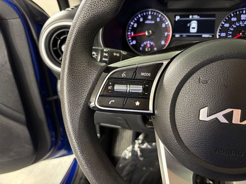 Used 2024 Kia Forte LXS FWD image 23