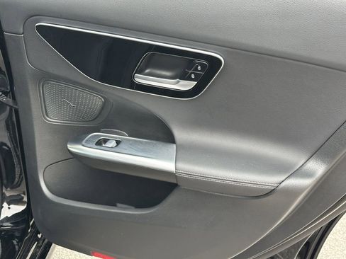 Certified 2025 Mercedes-Benz C 300 4MATIC Sedan image 19