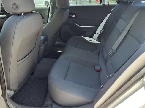Used 2013 Chevrolet Malibu LS w/ Protection Package FWD image 11