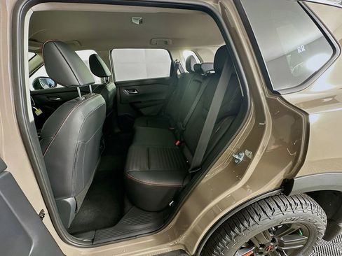 New 2026 Nissan Rogue SV image 32