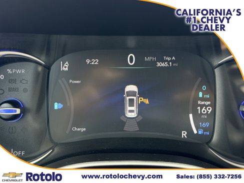 Used 2023 Chrysler Pacifica Touring-L FWD image 24