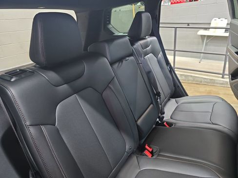 New 2026 Jeep Cherokee Limited AWD/4WD image 11