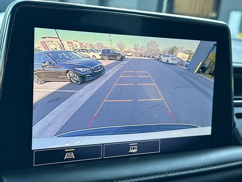 Used 2021 GMC Yukon SLT image 29